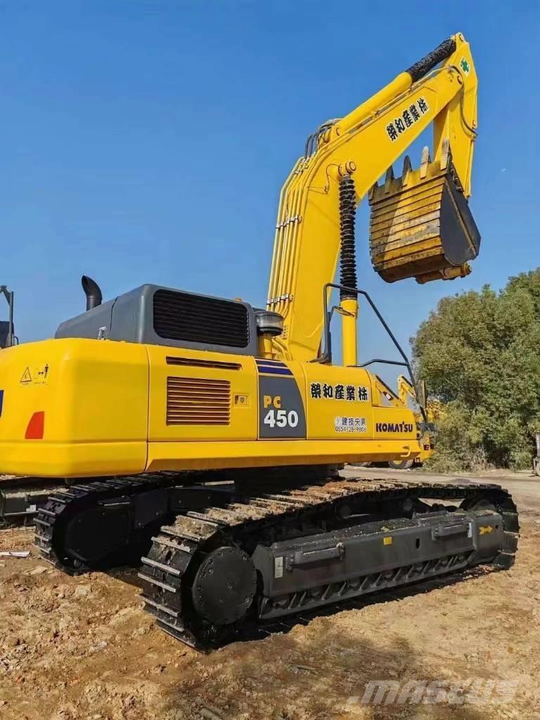 Komatsu 450-8 Pásové rýpadlá