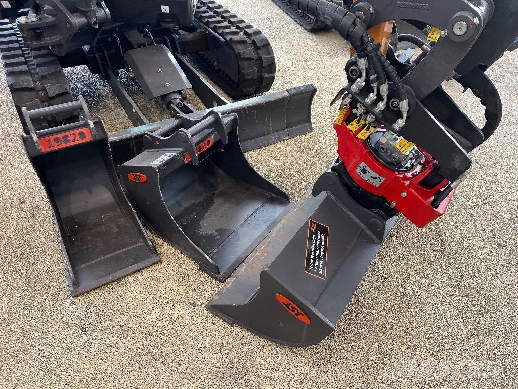 CASE CX 19 D Mini rýpadlá < 7t