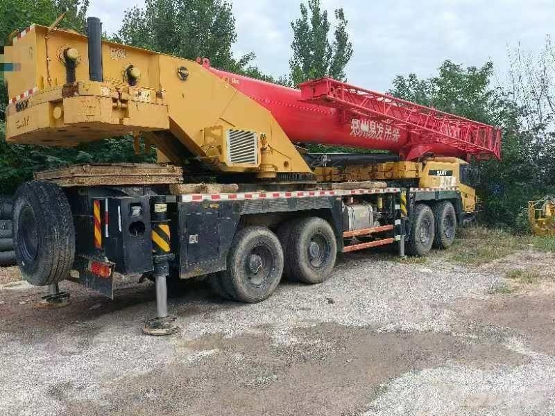Sany STC 800 Univerzálne terénne žeriavy