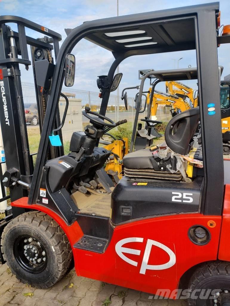 EP CPCD 25 T8 Manipulácia s materiálom - ostatné