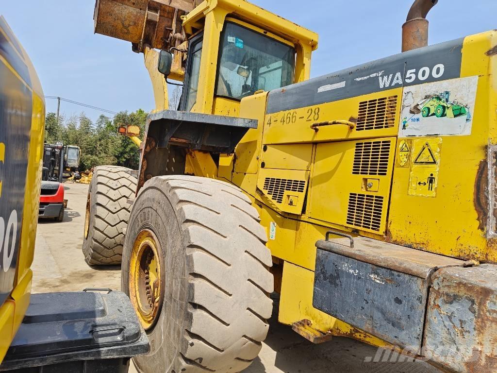 Komatsu WA 500 Kolesové nakladače