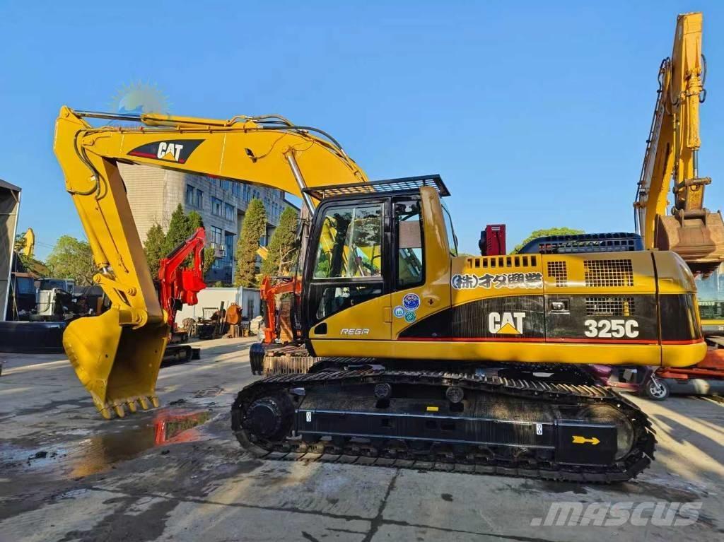 CAT 325 C Pásové rýpadlá