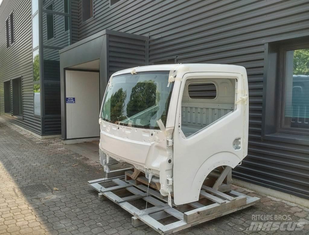 Renault Maxity Kabíny a interiér