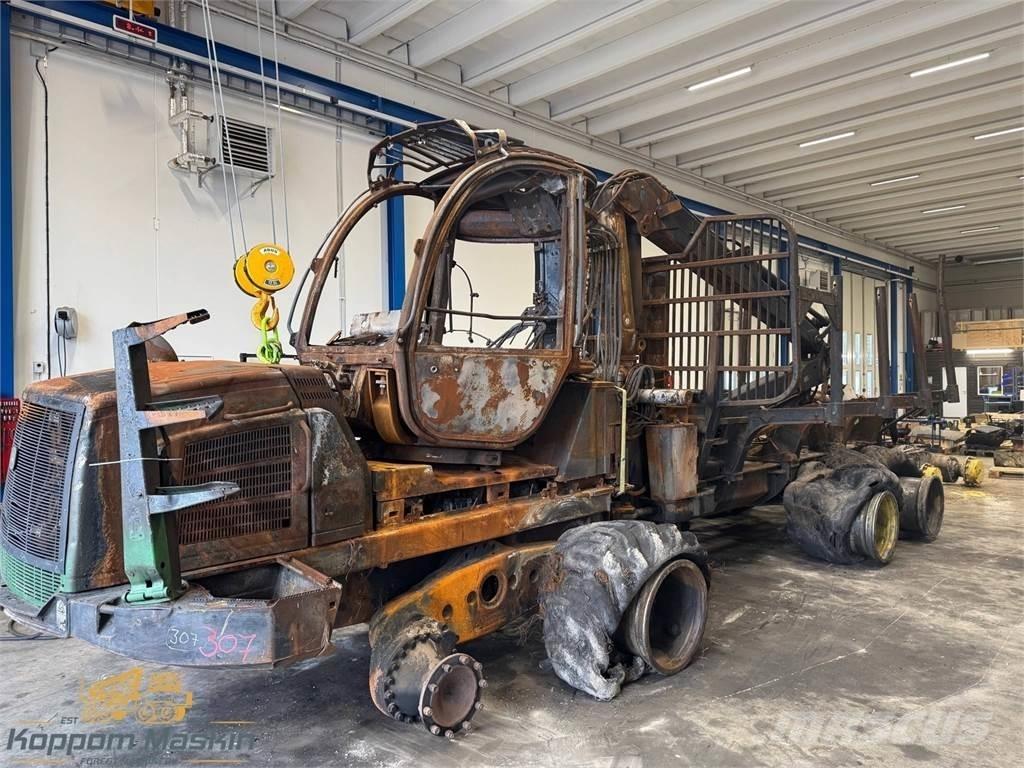 John Deere 1010E Lesné traktory