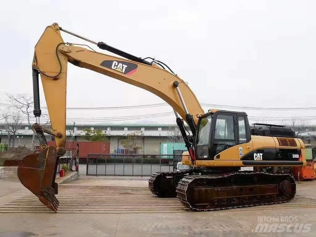 CAT 330 D Pásové rýpadlá
