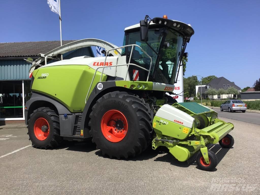 CLAAS Jaguar 960 Kombinované zberacie stroje