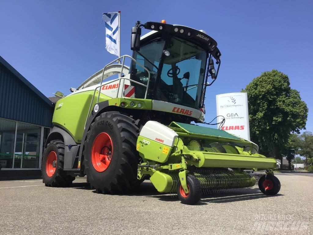 CLAAS Jaguar 960 Kombinované zberacie stroje