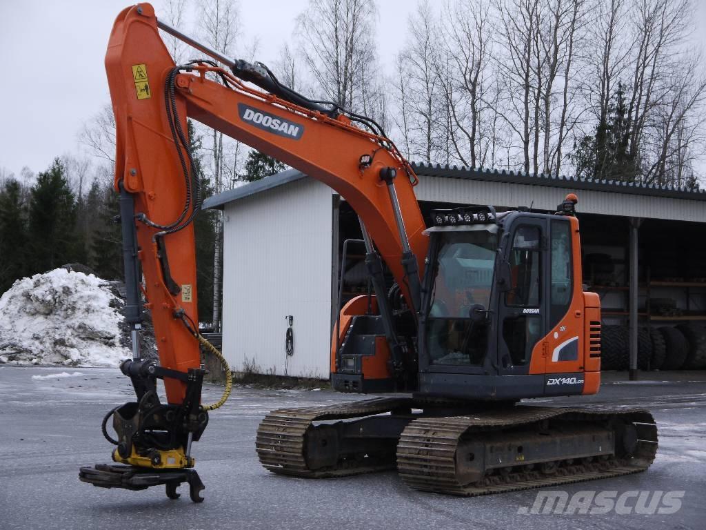 Doosan DX 140 LCR-5 Pásové rýpadlá