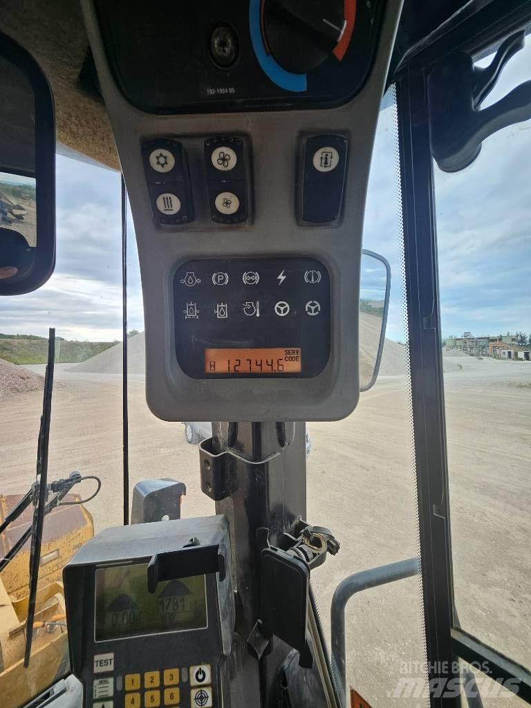 CAT 950 H Kolesové nakladače