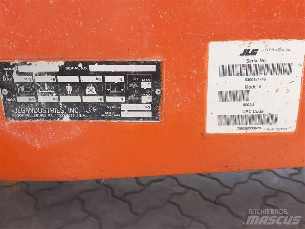 JLG 800AJ Kĺbové plošiny