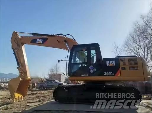 CAT 320D2 Pásové rýpadlá