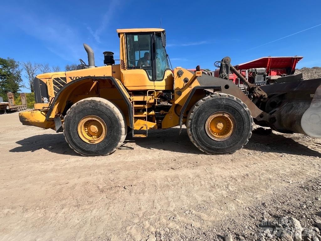 Volvo L180F Kolesové nakladače