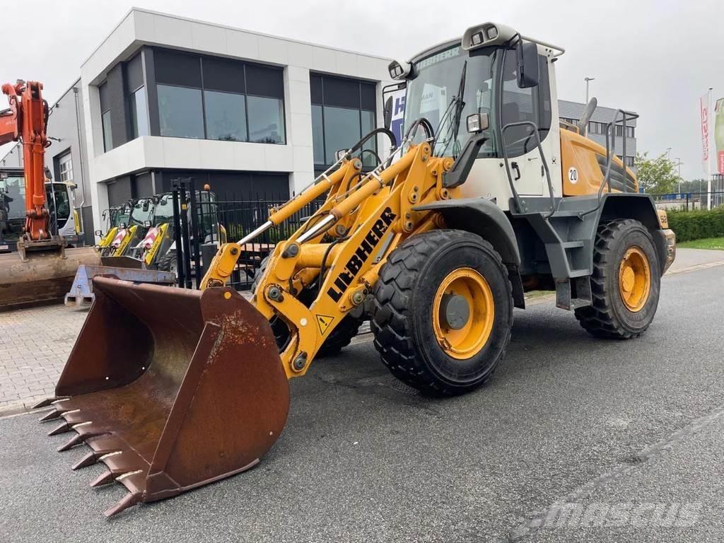 Liebherr L524 Kolesové nakladače
