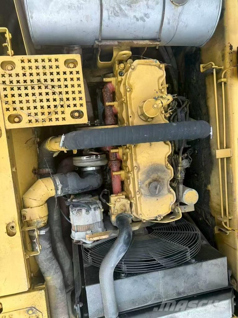 CAT 325 CL Pásové rýpadlá