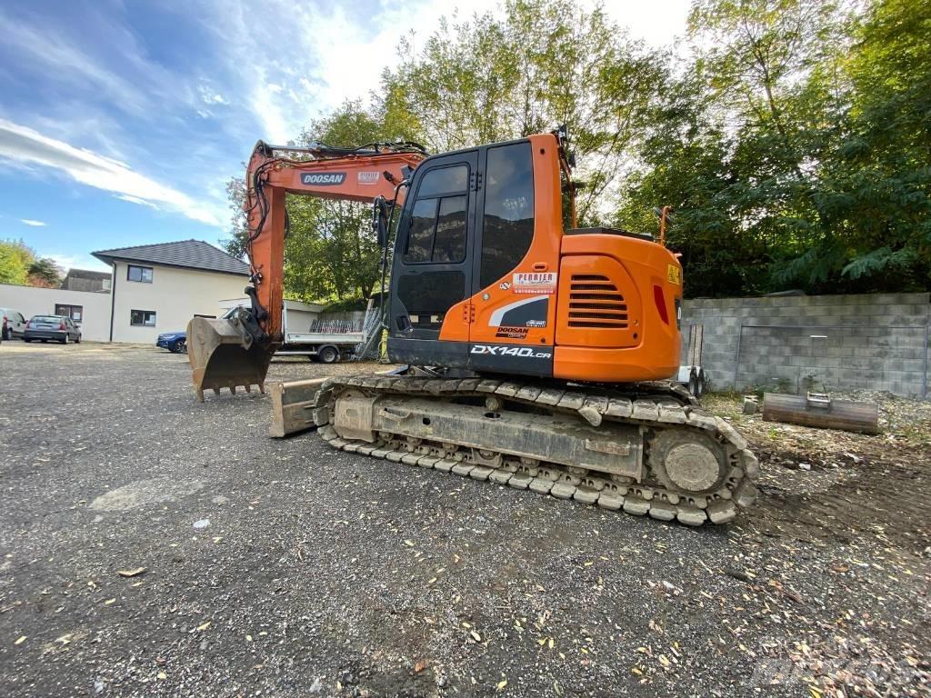 Doosan DX 140 LCR-5 Pásové rýpadlá