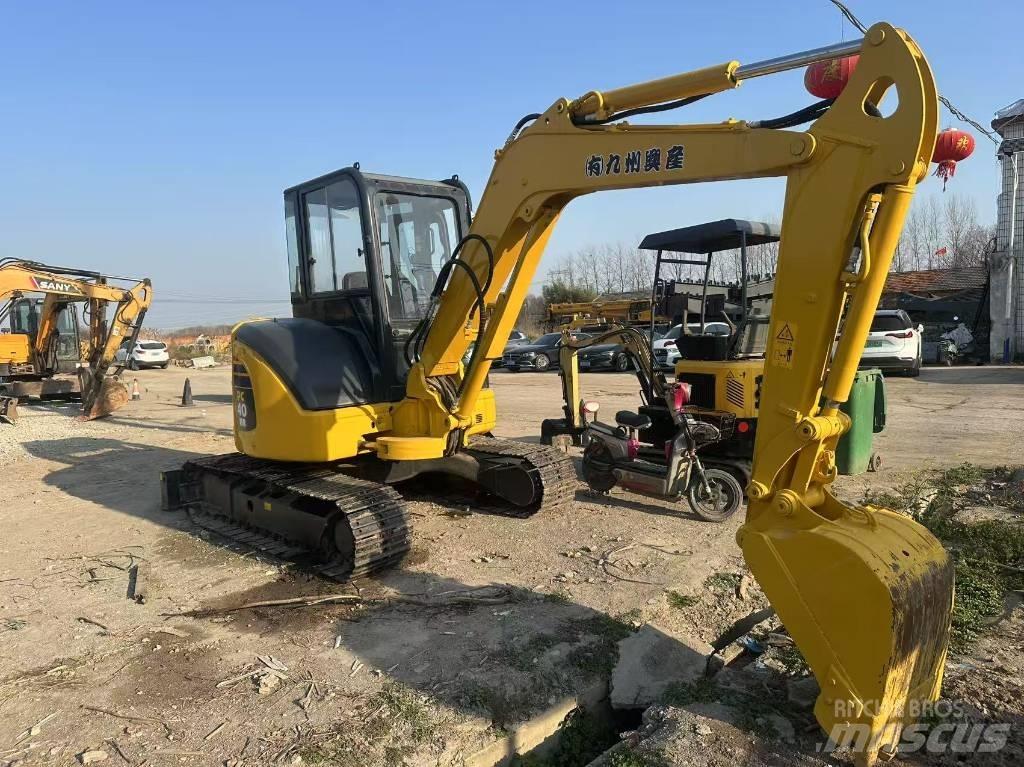 Komatsu PC 40 Pásové rýpadlá