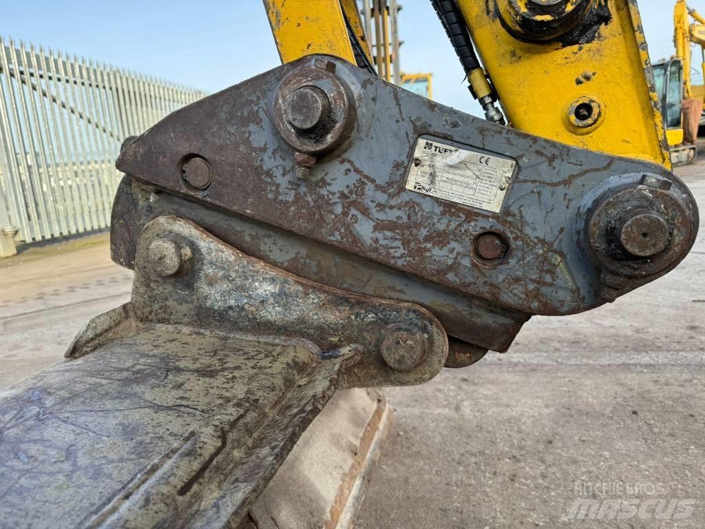 Komatsu PC80MR-5 Mini rýpadlá < 7t