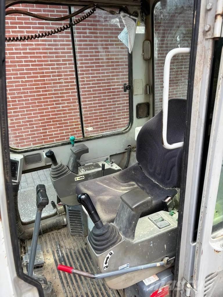 Takeuchi TB 016 Mini rýpadlá < 7t