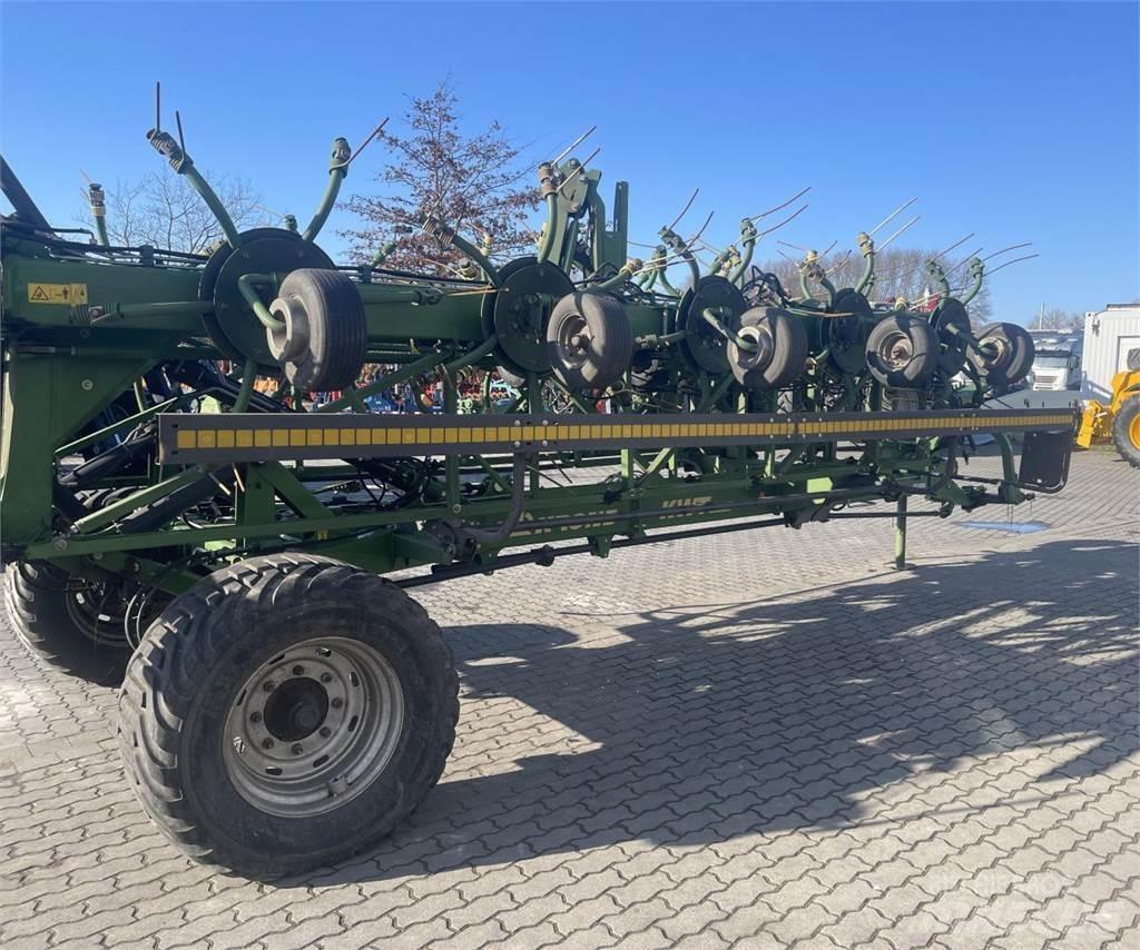 Krone KWT 2000 Obracače a zhrabovače sena