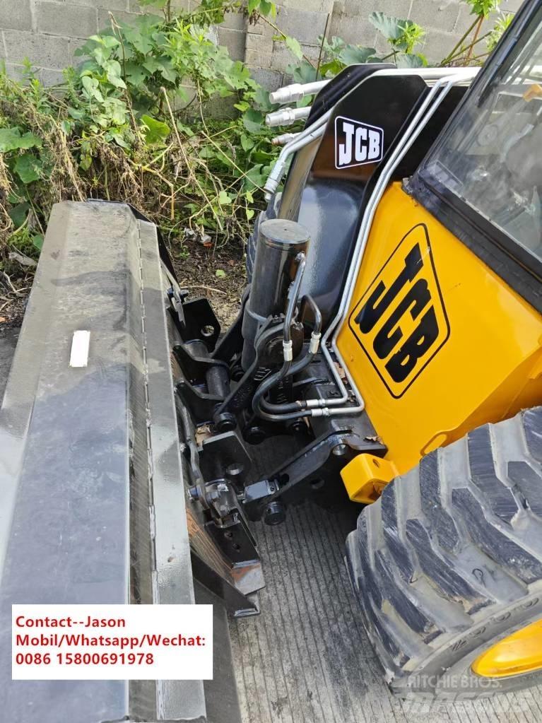 JCB 185 Šmykom riadené nakladače