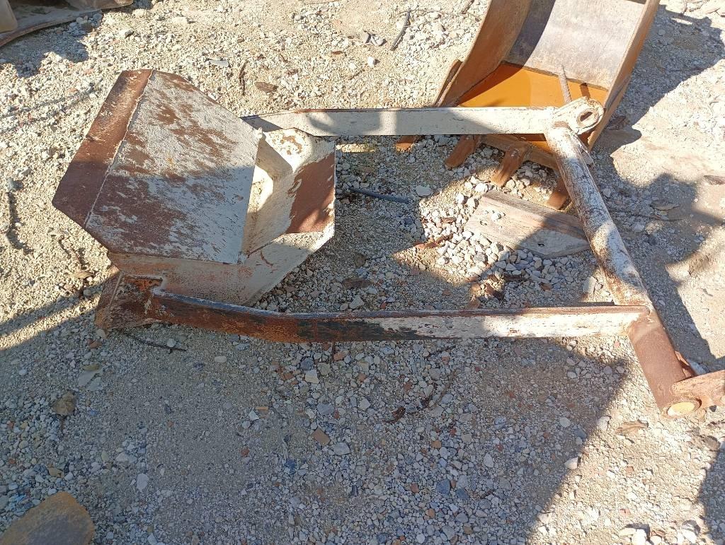 Ausa 500 RMX X4 Pevné dempry