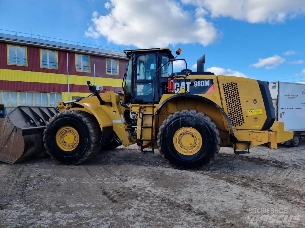 CAT 980 M Kolesové nakladače