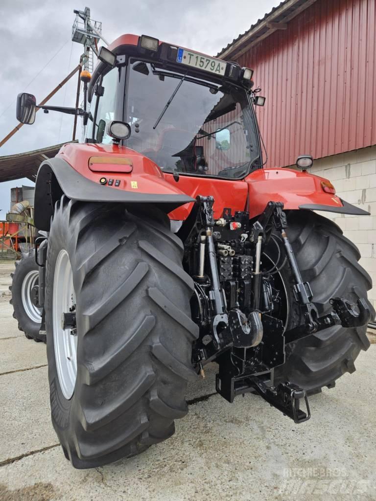 Case IH MAGNUM Traktory