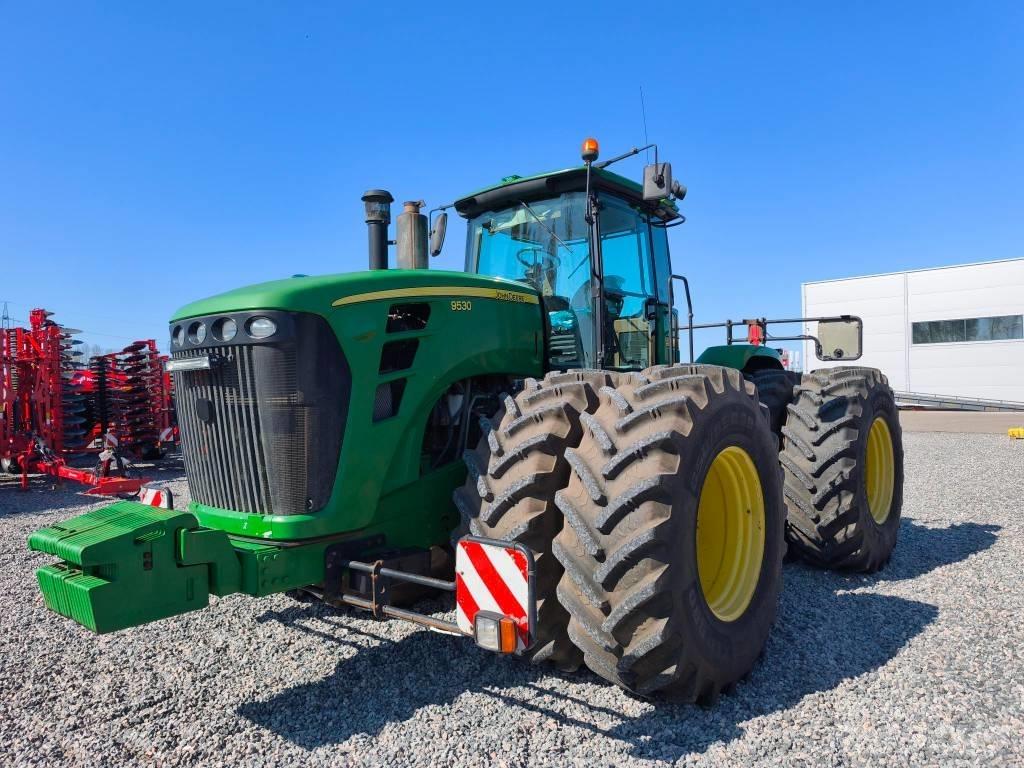 John Deere 9530 Traktory