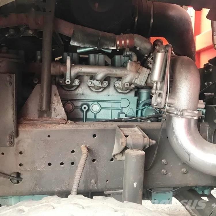 Howo 375 8x4 Sklápače