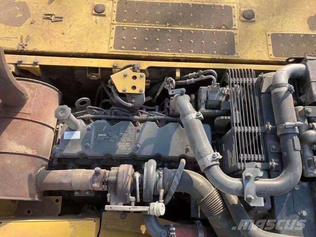 Komatsu pc220-8 Pásové rýpadlá