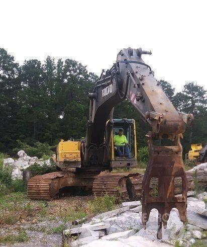 Volvo EC 330 Pásové rýpadlá