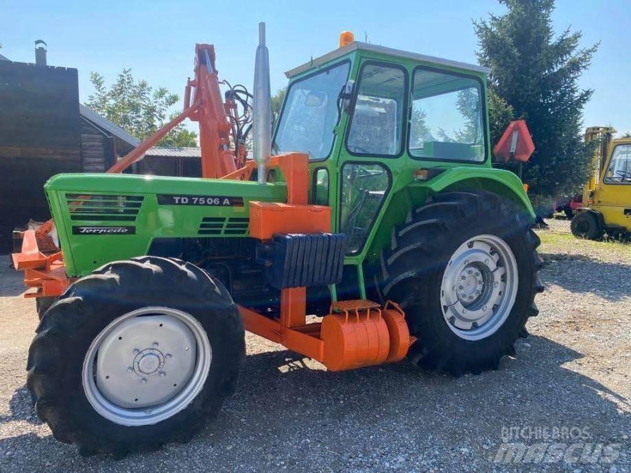 Torpedo TD 75 06 A Traktory