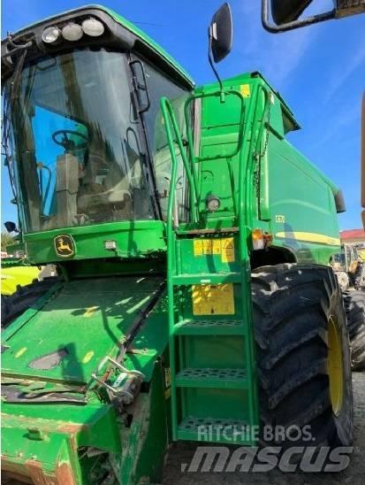 John Deere C 670 Kombinované zberacie stroje