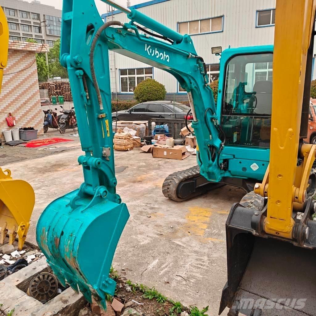Kubota U 35 Mini rýpadlá < 7t