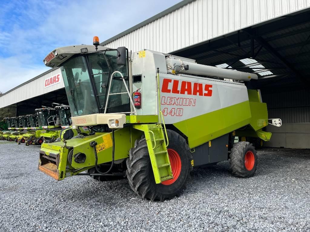 CLAAS Lexion 440 Kombinované zberacie stroje