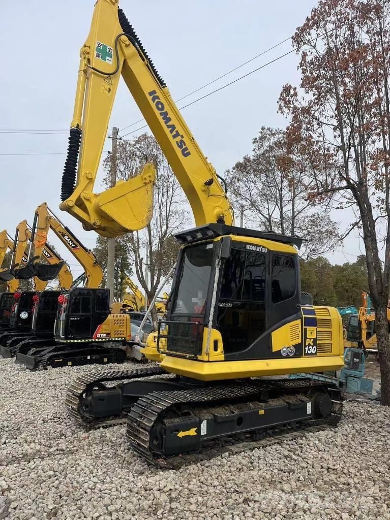 Komatsu PC 130-8 Midi rýpadlá 7 t - 12 t