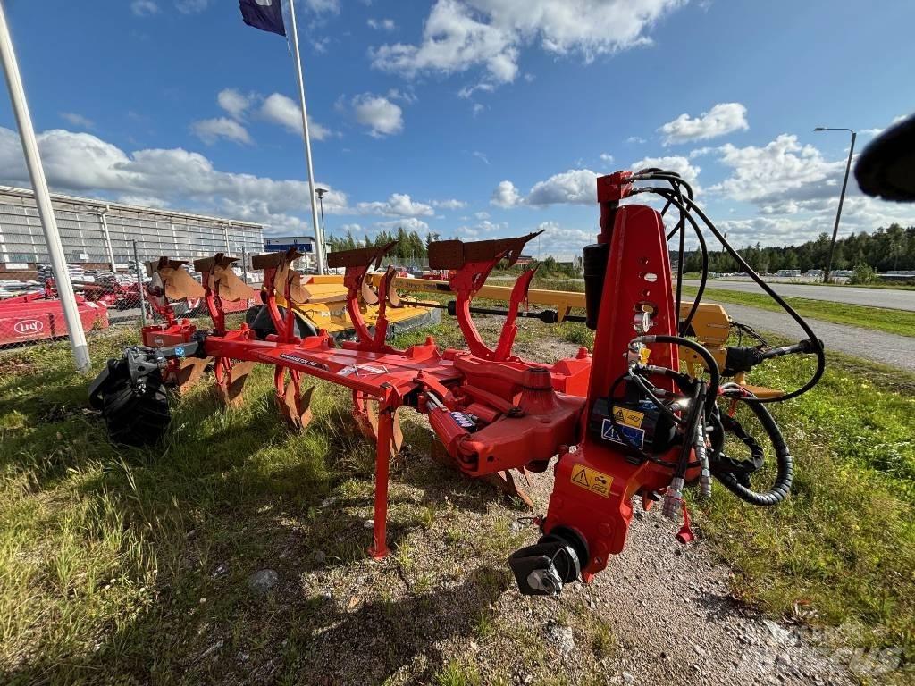 Kuhn Vari-Master 153 Dvojstranné pluhy