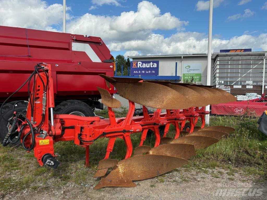 Kuhn Vari-Master 153 Dvojstranné pluhy