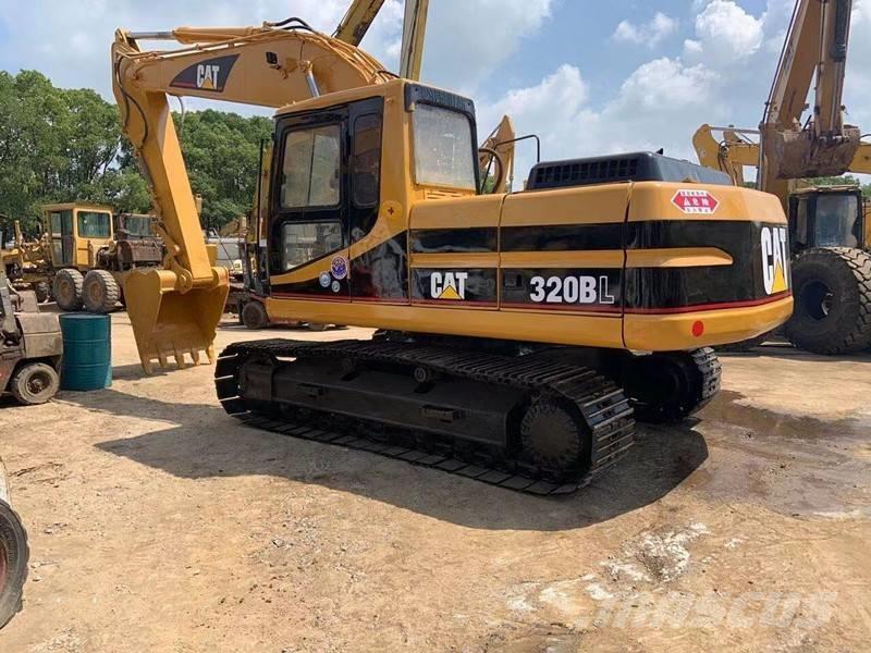CAT 320 B Pásové rýpadlá
