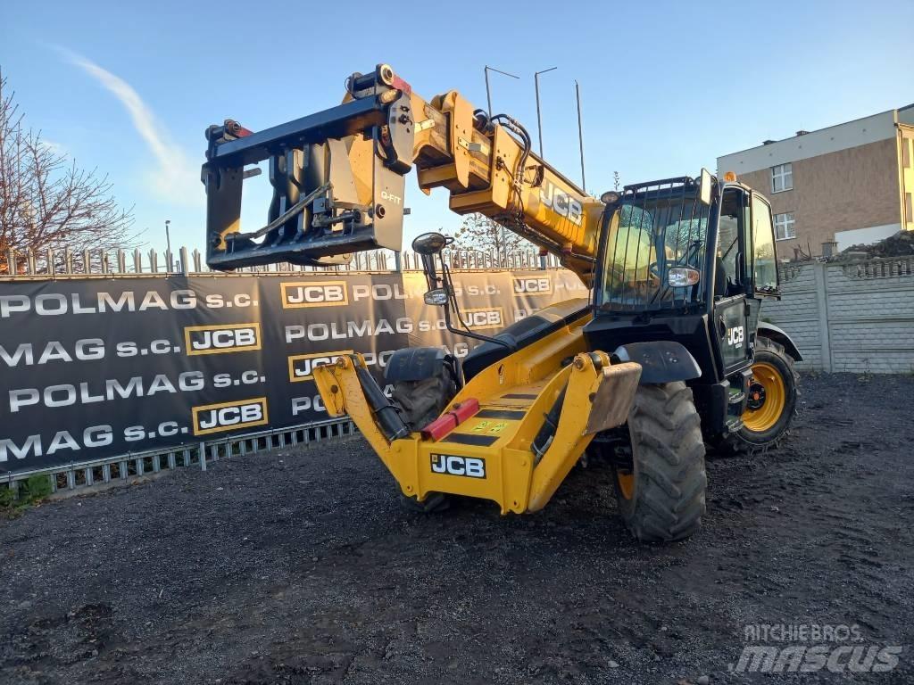 JCB 535-125 Teleskopické manipulátory