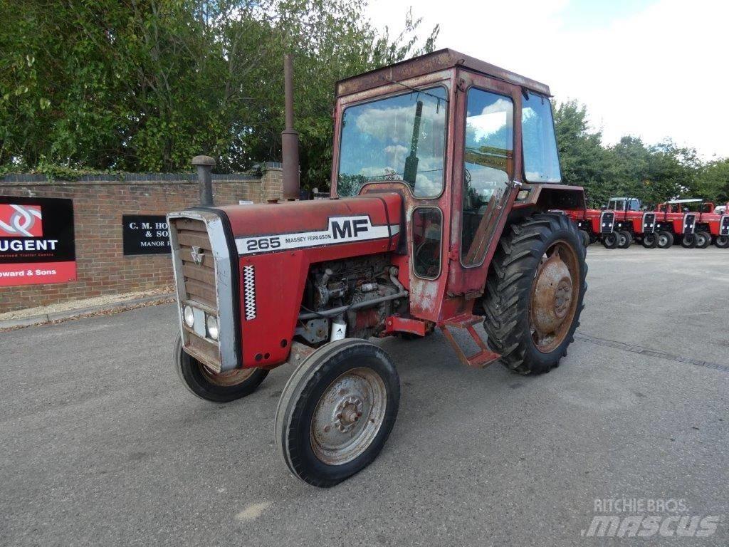 Massey Ferguson 265 Traktory