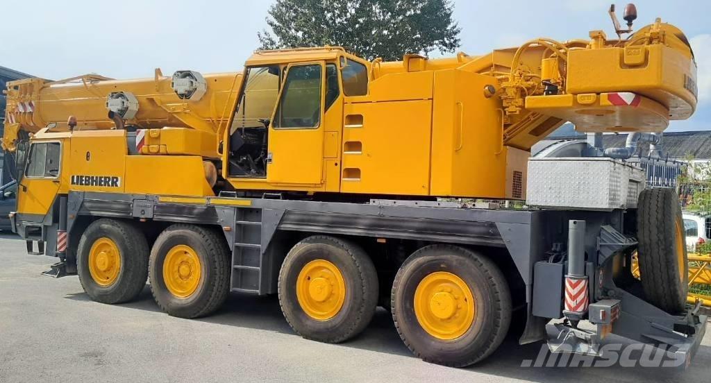 Liebherr 1070/1 Univerzálne terénne žeriavy