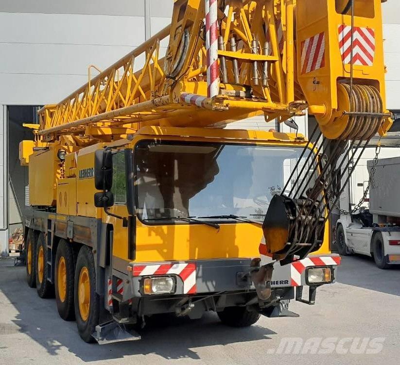 Liebherr 1070/1 Univerzálne terénne žeriavy