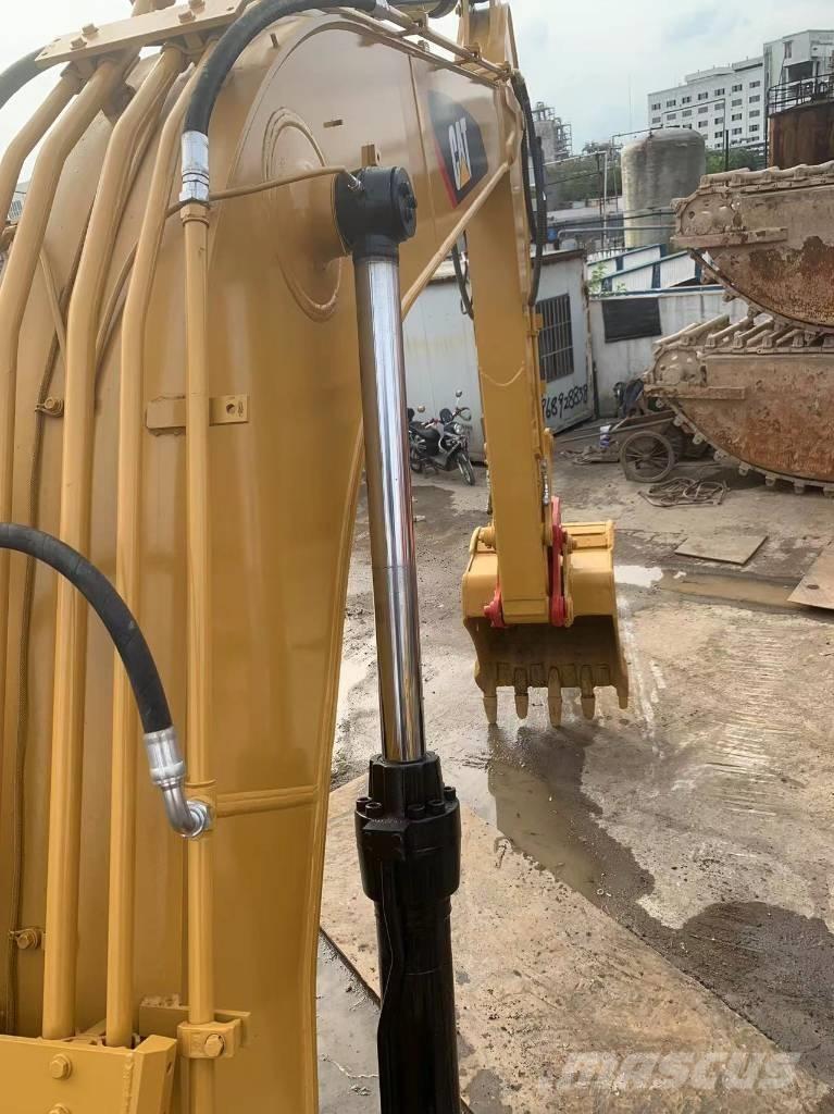 CAT 315 D L Pásové rýpadlá