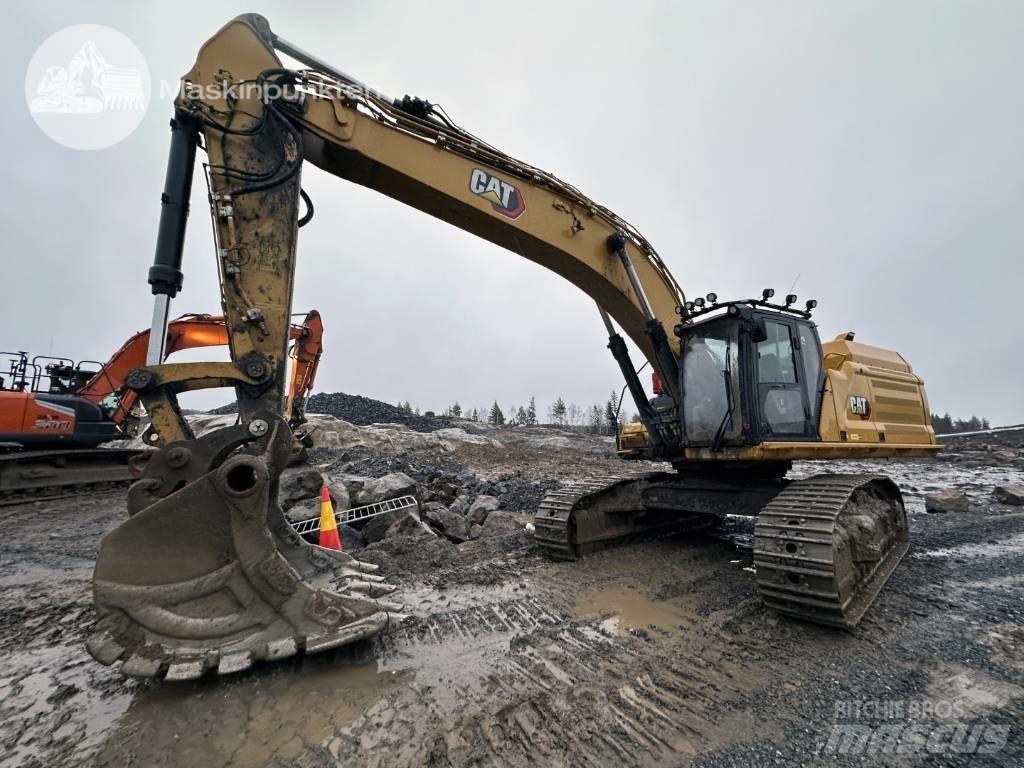 CAT 352 Pásové rýpadlá
