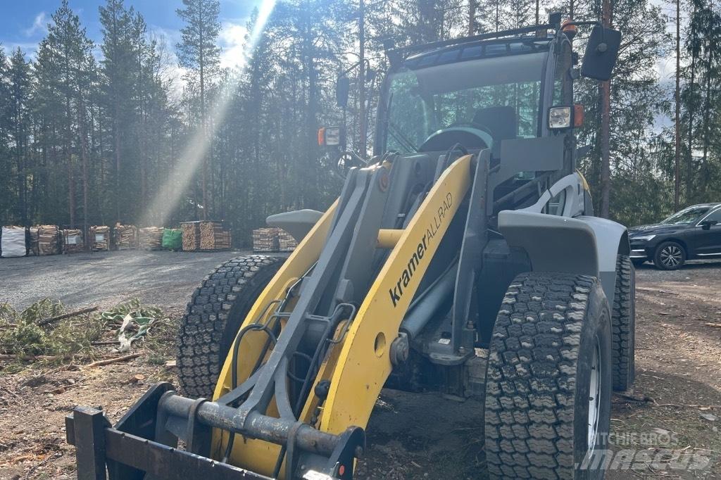 Kramer-allrad 880 Kolesové nakladače