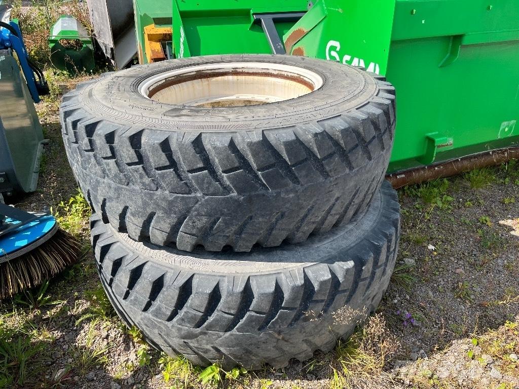 Nokian 16.9 R28 Pneumatiky, kolesá a ráfiky