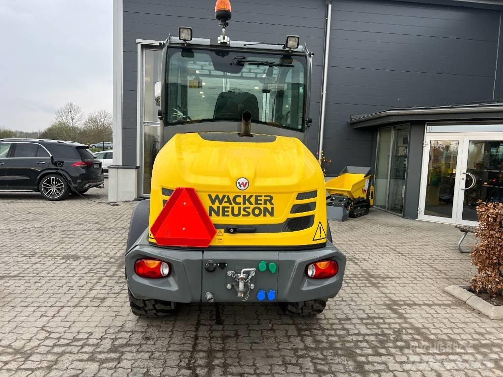 Wacker Neuson WL 52 Kolesové nakladače