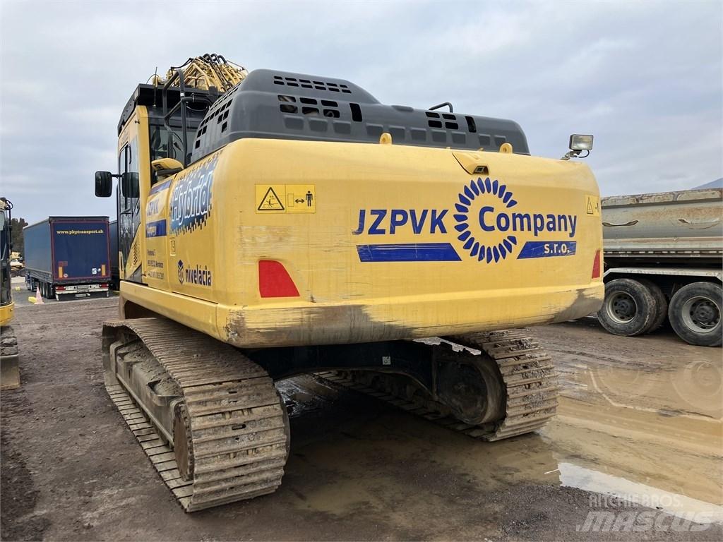 Komatsu HB365 LC-3 Pásové rýpadlá