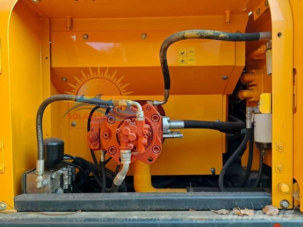 Hyundai R300LC-9 Pásové rýpadlá